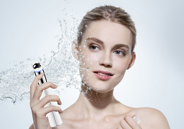 水光美容仪让你的肌肤在夏天也可以补充水分